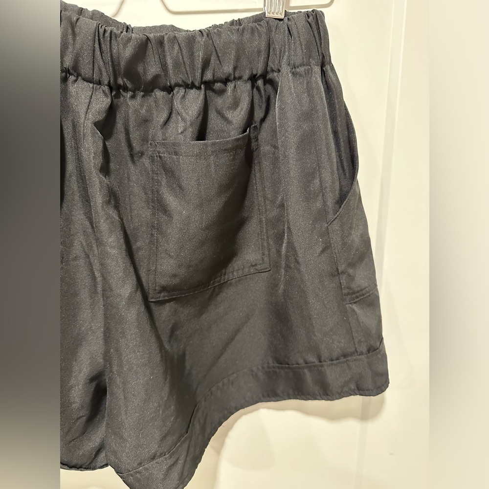 High Rise Shorts - Picture 4 of 6
